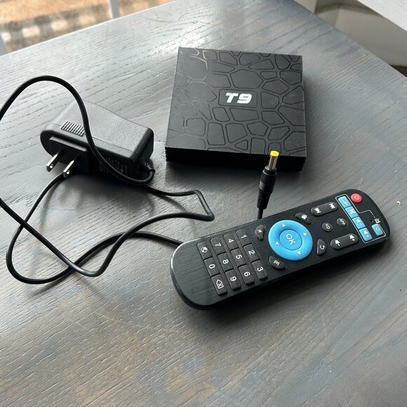 4K Streaming with T9 Android TV Box - 4GB RAM, 32GB Storage, Compact & Powerful